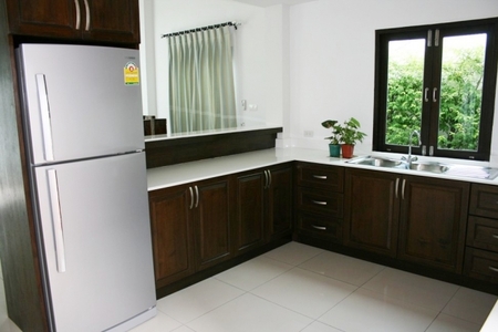 pic For Sale: Thai house, 2 bedroom