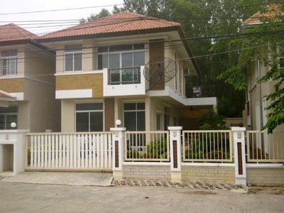 pic FOR SALE: 3 BED/2 BATH, DOUBLE STOREY HO