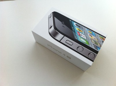 pic FOR SALE Apple iPhone 32GB 4S