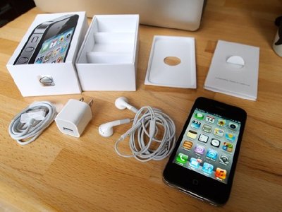 pic New : Apple iPhone 4S / Samsung Galaxy S