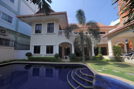 pic For Rent: Royal beach villa