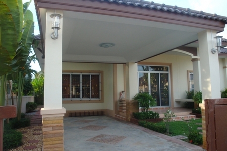 pic FOR RENT: PMC HOME, 3 BEDROOMS, 2 BATHRO