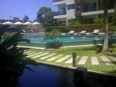 pic FIRE SALE: DIAMOND SUITES, LARGE STUDIO