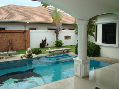 pic FOR SALE: JOMTIEN PARK VILLA