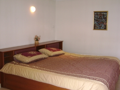 pic FOR RENT : GRAND CONDOTEL, 3 BEDROOMS, S