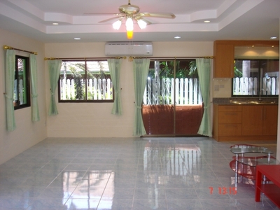 pic For Sale: 3-2 bath house North Pattaya