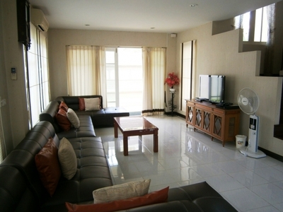 pic FOR RENT: 4BED-5 BATH AT JOMTIEN 