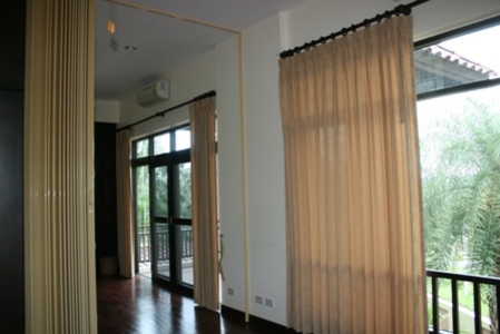 pic FOR RENT : BANGSARAY HOUSE 2 STORY