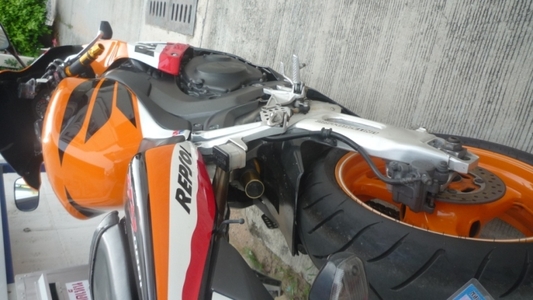 pic Honda CBR 1000 Repsol