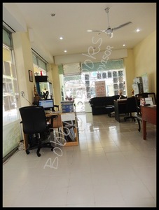 pic  Office and Commercial Retail Space