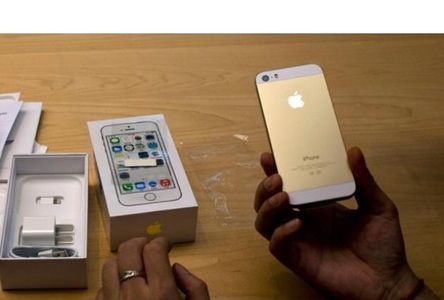 pic SKYPE: BAZAARPHONES Apple iPhone 5S GOLD