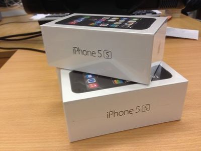pic New Apple iPhone 5S Unlocked