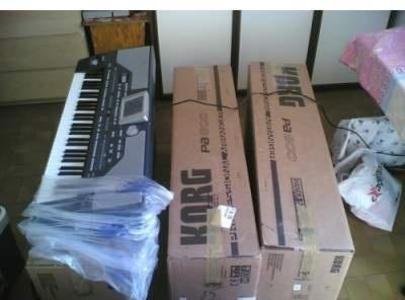 pic Korg Pa2x Pro 76-key & Yamaha Tyros2 61-