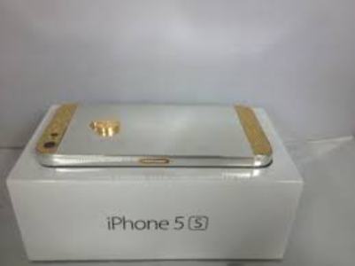 pic WTS : Apple iphone 5S Gold , Apple iphon