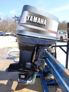 pic Used Yamaha 350hp 4-Stroke Outboard Moto