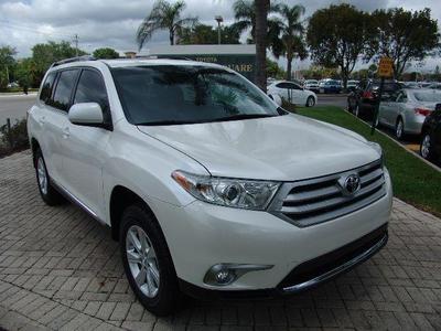 pic Selling my 2012 Toyota Highlander