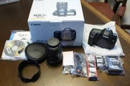 pic Canon EOS C100 8MP Cinema Camera