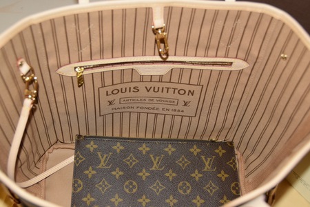 pic Authentic Louis Vuitton Neverfull MM