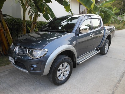 pic Mitsubishi Trition Doublecab