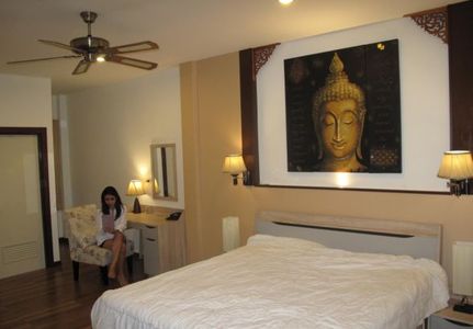 pic New Resort For Sale Near BKK Airport