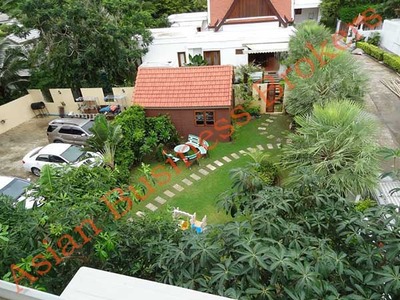 pic Freehold Holiday Resort in Rawai, Phuke