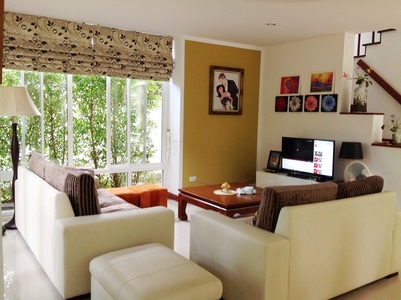 pic 3 bed house for rent Bangna- Srinakarin