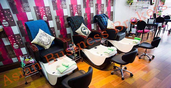pic 0149021 Decorative Nail Spa Shop in Prim