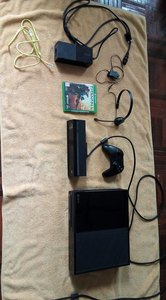 pic XBOX 1 Console with Kinect (500 GB)