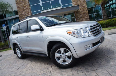 pic Toyota land cruiser 2013 for sale