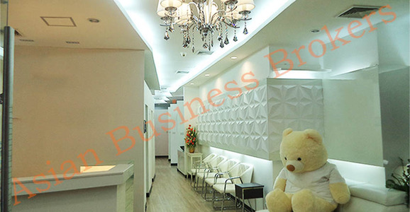 pic 0126002 Fully Furnished Beauty Clinic fo