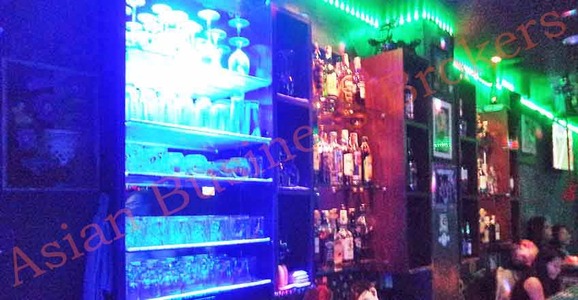 pic 0123020 Established Bar In Upper Sukhumv