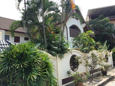 pic Rare Bargain House 400m2 Center Pattaya