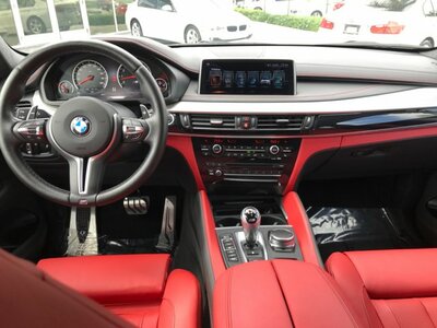 pic 2017 BMW X6 M AWD