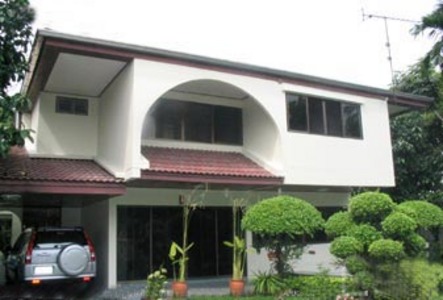 pic Single Two Storey House at Mooban Panya